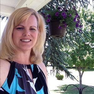 Meet your Posher, Regina